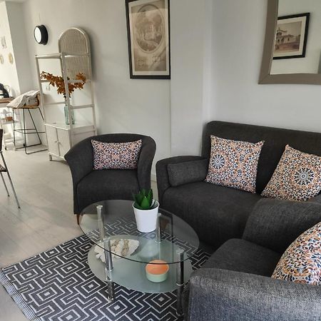 Agradable Duplex Terraza Virgen Del Rocio Apartment Seville Ngoại thất bức ảnh