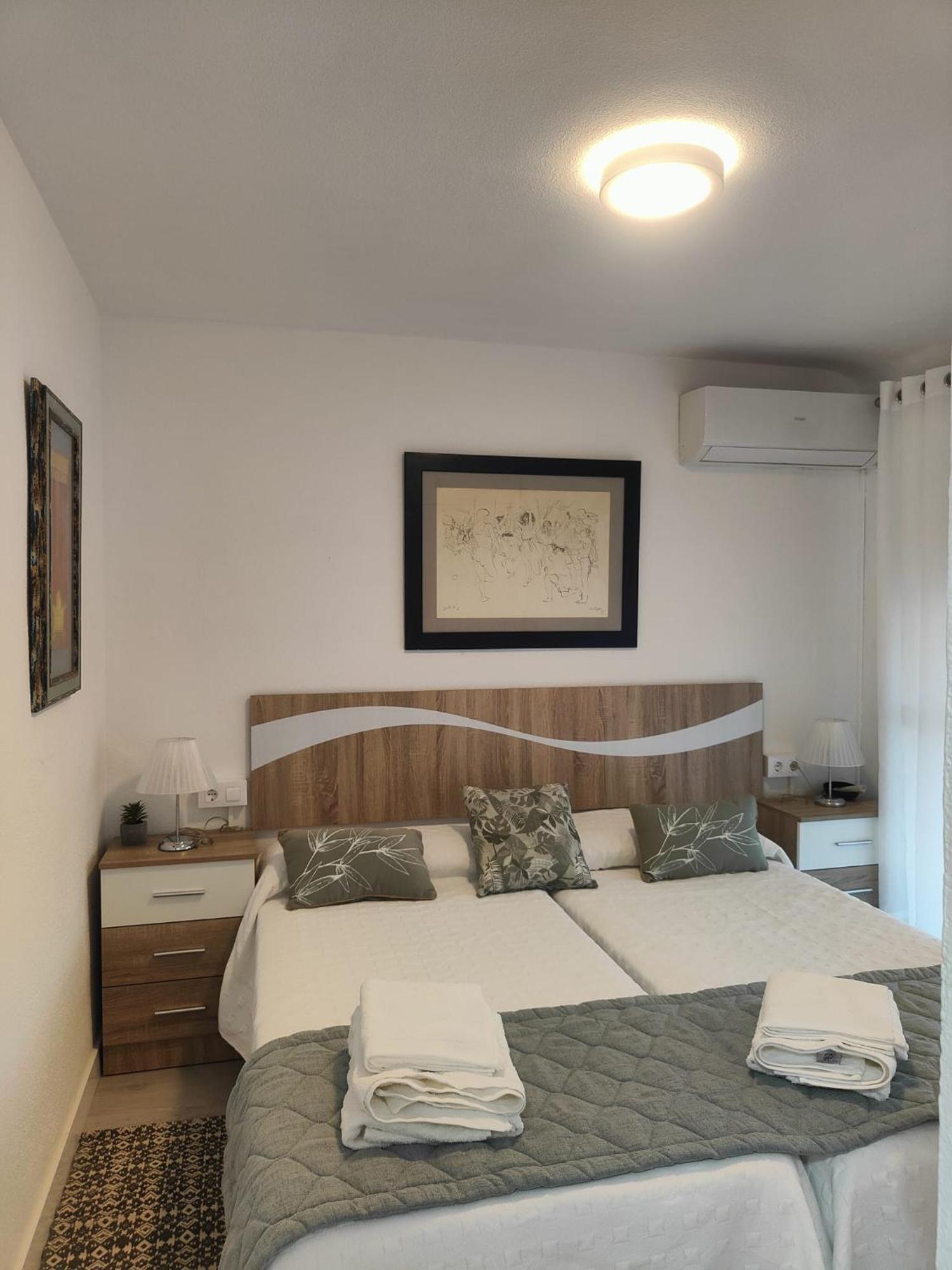 Agradable Duplex Terraza Virgen Del Rocio Apartment Seville Ngoại thất bức ảnh