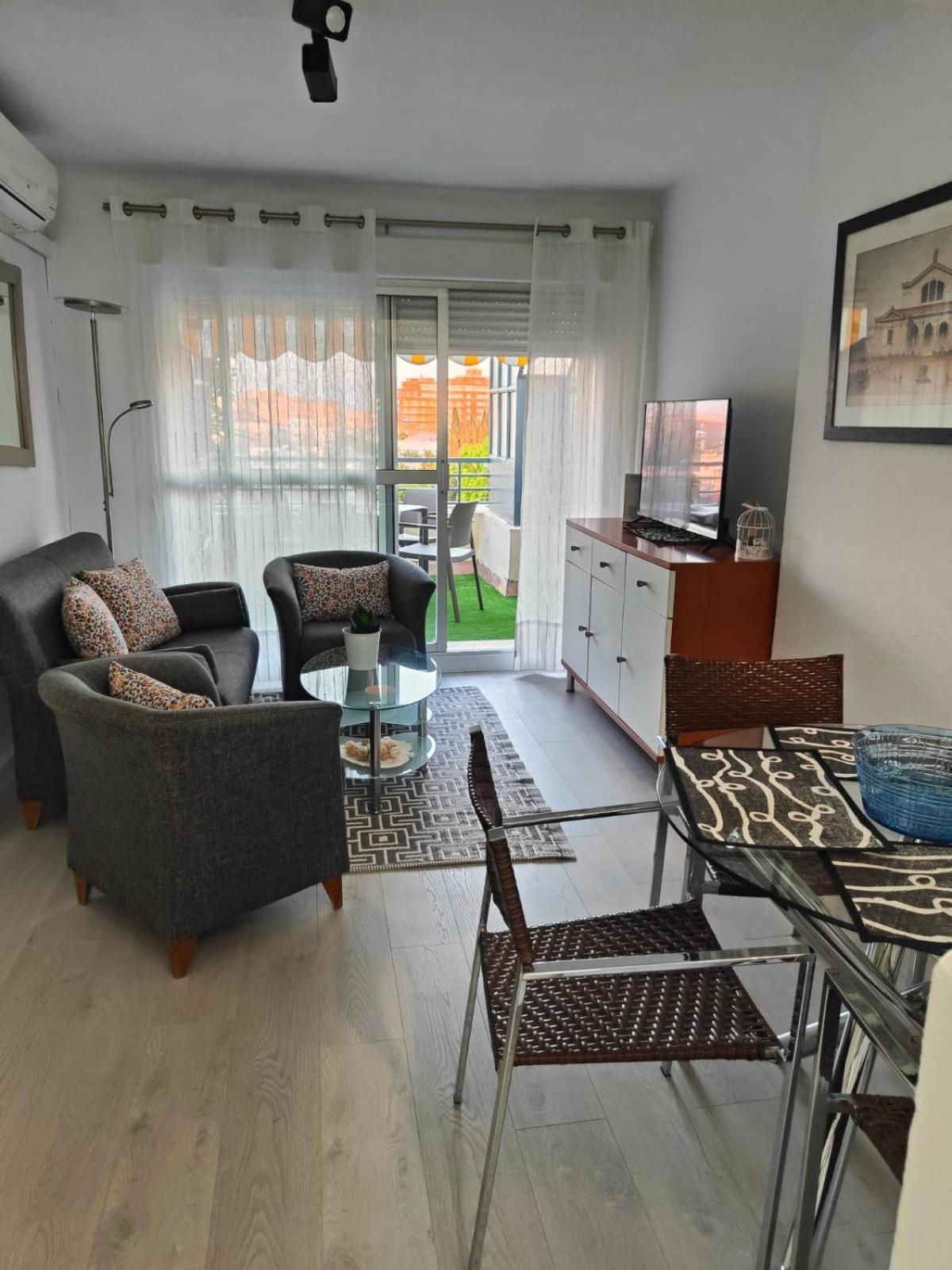 Agradable Duplex Terraza Virgen Del Rocio Apartment Seville Ngoại thất bức ảnh